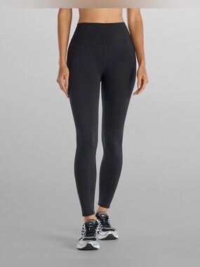 NWOT - BYLT Premium Basics Metta High-Waist Legging in Black - Size S